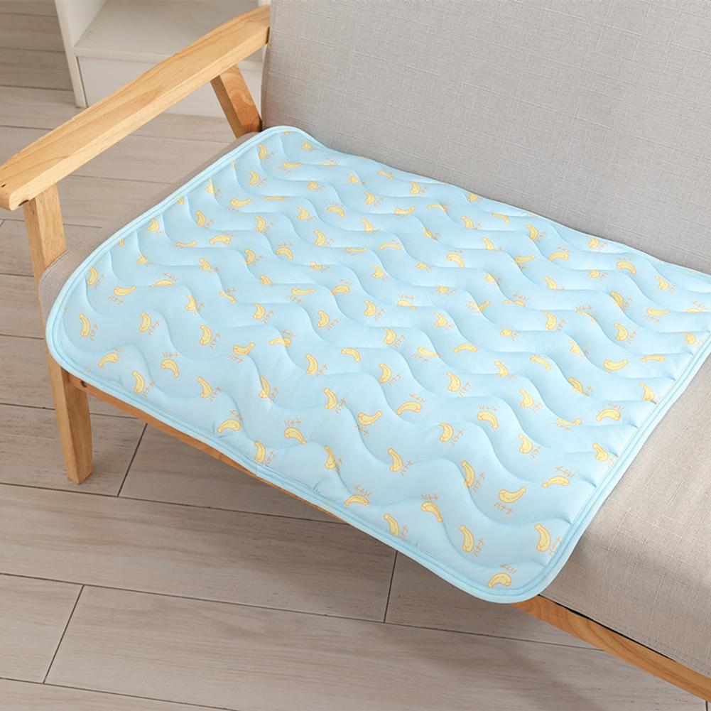 Pet Cooling Mat Ice Pad Comfortable Breathable Ice Silk Seat Cushion Pet Summer Supplies For Dogs Cats
