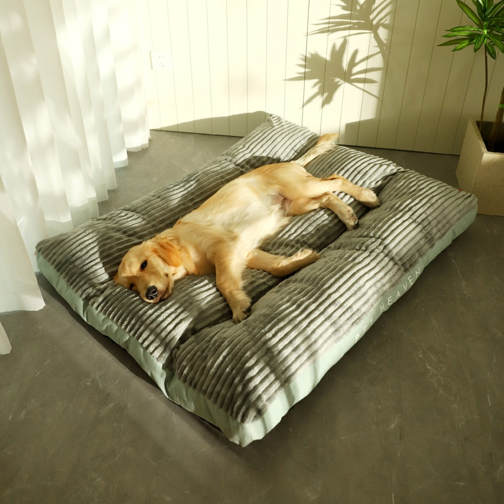 HOOPET Dog Mat Sleeping with Winter Floor Mat Removable And Washable Pet Four Seasons Universal Kennel Winter Large Dog
