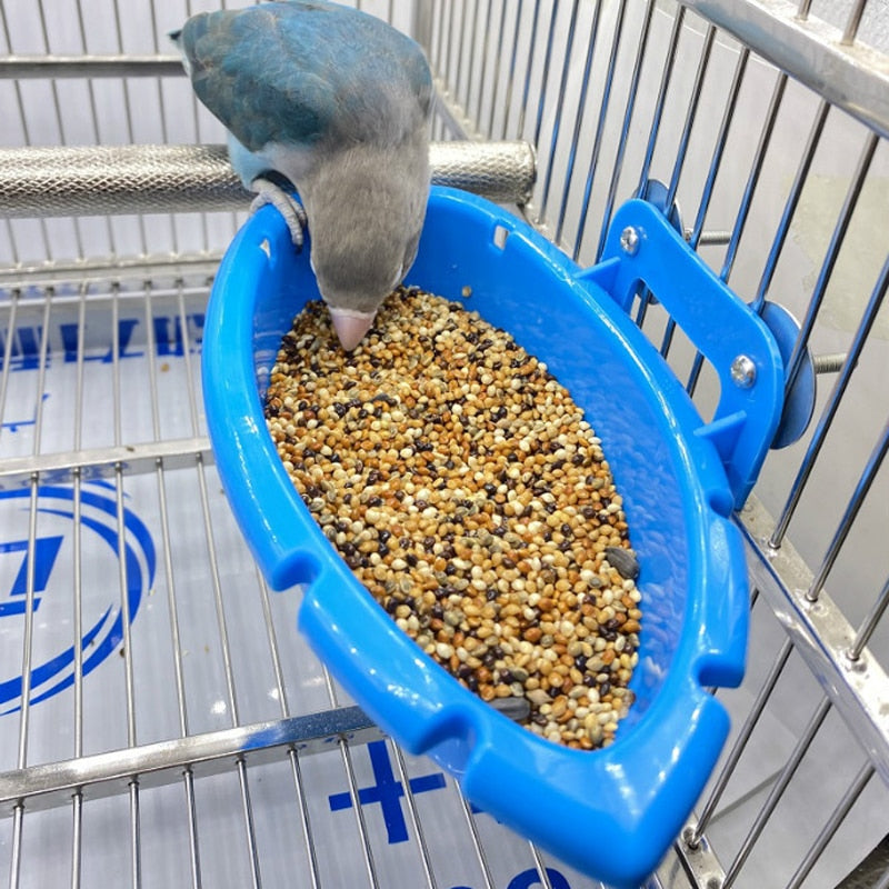 1PC Bird Bathtub Pet Parrots Cage Hanging Feeder Bowl Plastic Bathing Shower Box Baths Tub Bird Water Drinker Accessories