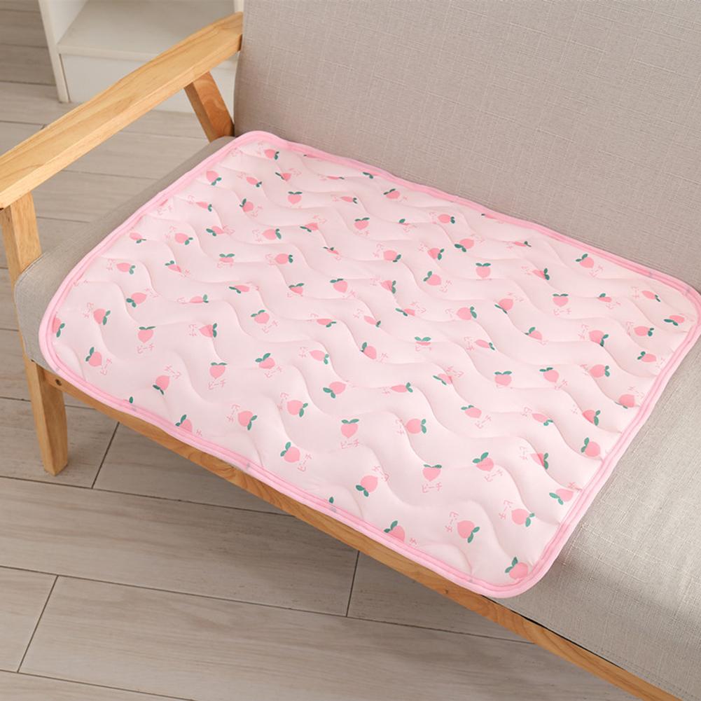 Pet Cooling Mat Ice Pad Comfortable Breathable Ice Silk Seat Cushion Pet Summer Supplies For Dogs Cats