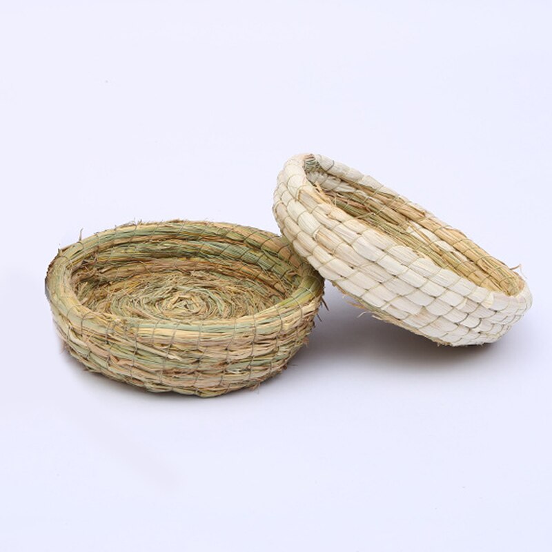 Rabbit Grass Chew Mat Hamster House Guinea Pig Cage Bed House Pad Pet Dog Cat made of high quality hay material