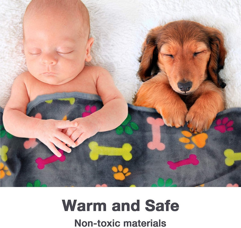 Benepaw Cozy Dog Blanket Winter Autumn Warm Lightweight Soft Fluffy Coral Fleece Cat Puppy Bed Mat Pet Sleeping Machine Washable