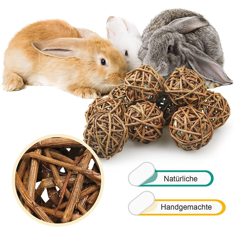 Hot Sell Natural Small Animal Activity Chew Toys Rabbits Bird Parrot Play Rattan Balls Natural Willow Balls Small Pet Supplies