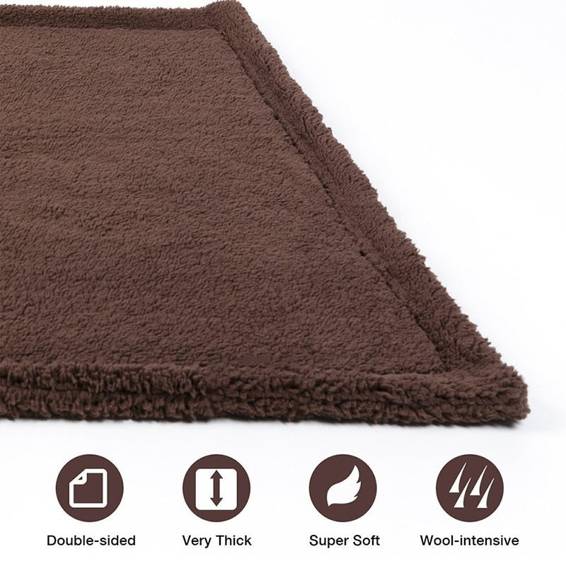 Benepaw Soft Cozy Fleece Pet Dog Blanket Warm Fluffy Plush Puppy Cat Blanket For Small Medium Large Dogs Machine Washable