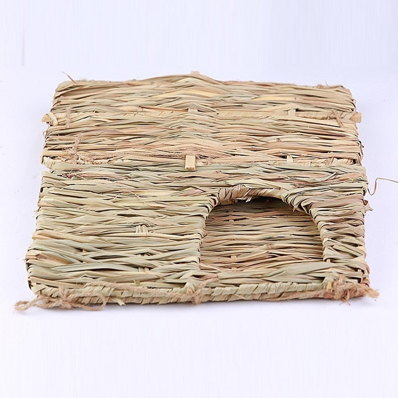 Foldable Woven Grass Pet Rabbit Hamster Guinea Pig Cage Nests House Chew Toy MJ72811