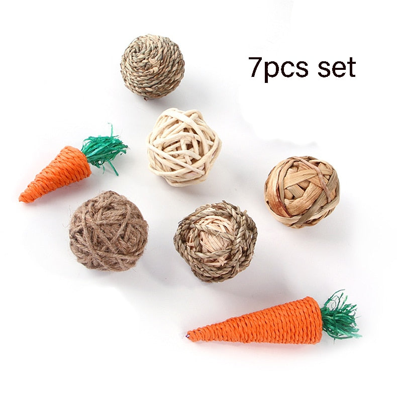 Pet Straw Molars Toy Woven Ball Hamster Chew Toy Corn Carrot Bite Grind Teeth Toys For Rabbit Tooth Cleaning Pet Supplies Hot
