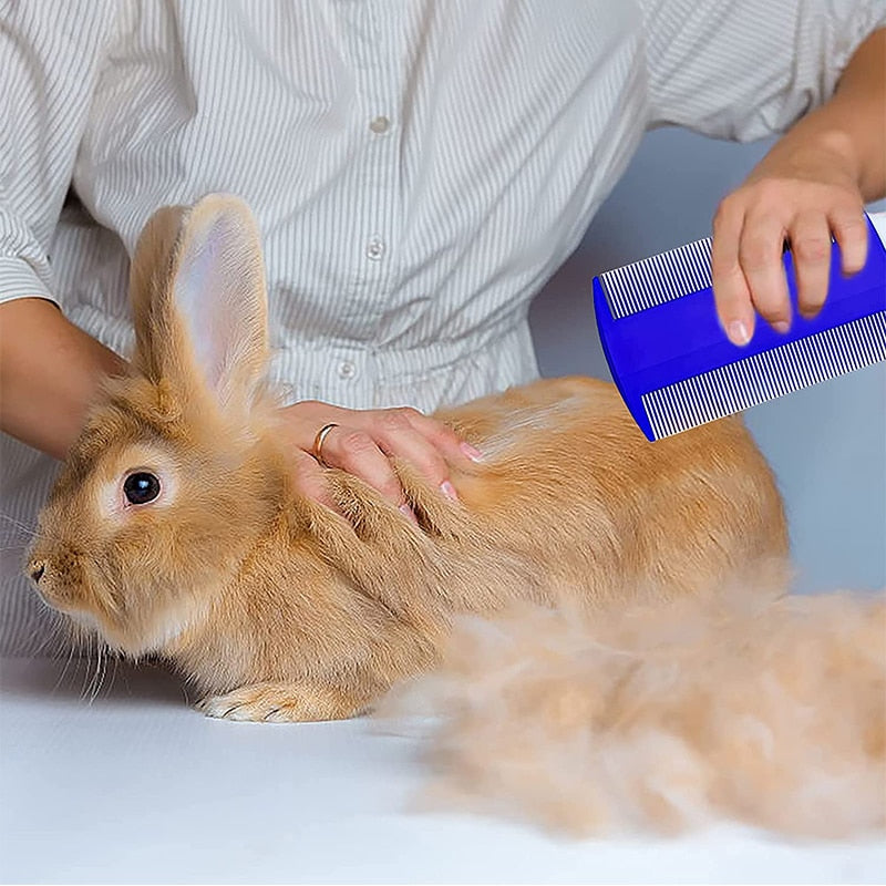 4Pcs Rabbit Grooming Kit with Tear Stain Remover Combs Pet Nail Clipper Double-Sided Shampoo Bath Brush Hamster Rabbit Supplies