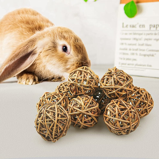 Hot Sell Natural Small Animal Activity Chew Toys Rabbits Bird Parrot Play Rattan Balls Natural Willow Balls Small Pet Supplies