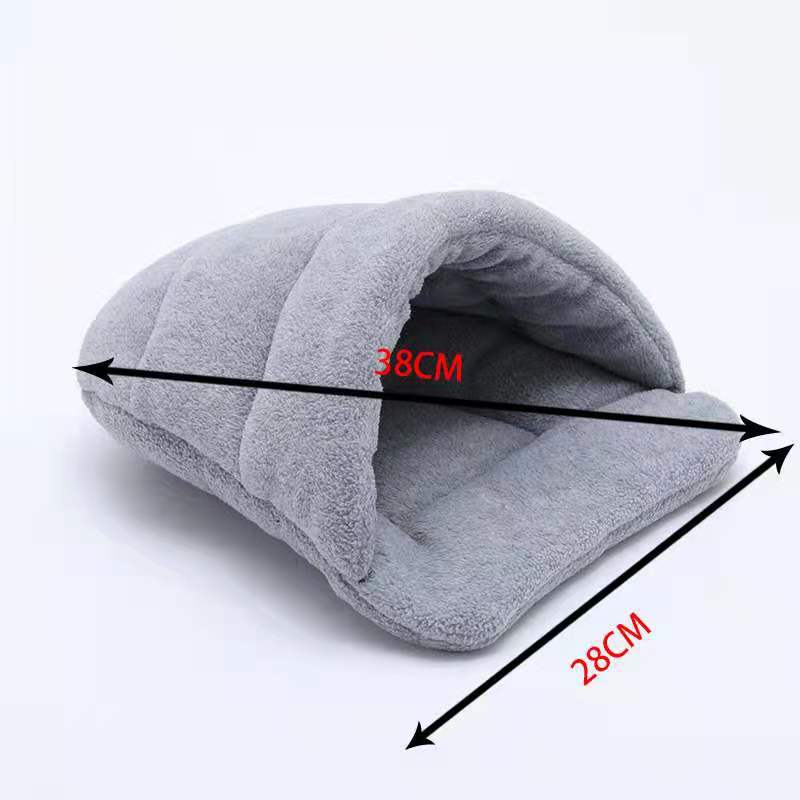 Soft Fleece Guinea Pig Bed Rabbit Hamsters Sleeping Bag Small Pets Cave Nest Bed Cushion Warm Slippers Pet House