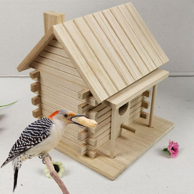 Wooden Bird House Warm Bird Breeding Box Outdoor Nest Hut Pet Toy C6UE