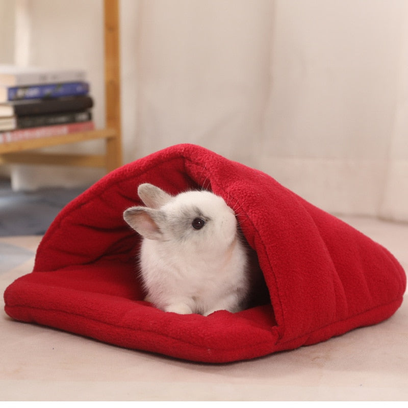 Soft Fleece Guinea Pig Bed Rabbit Hamsters Sleeping Bag Small Pets Cave Nest Bed Cushion Warm Slippers Pet House