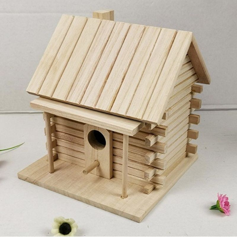 Wooden Bird House Warm Bird Breeding Box Outdoor Nest Hut Pet Toy C6UE