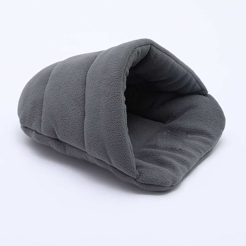 Soft Fleece Guinea Pig Bed Rabbit Hamsters Sleeping Bag Small Pets Cave Nest Bed Cushion Warm Slippers Pet House