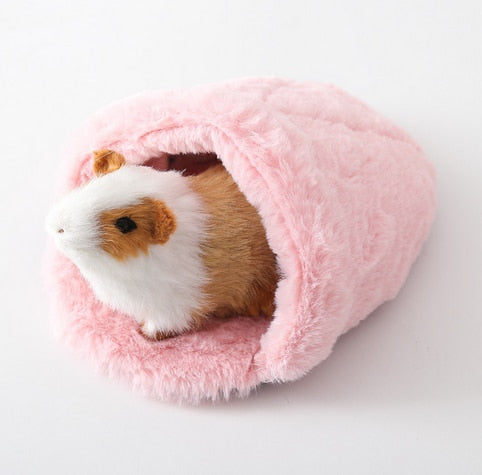 Soft Fleece Guinea Pig Bed Rabbit Hamsters Sleeping Bag Small Pets Cave Nest Bed Cushion Warm Slippers Pet House