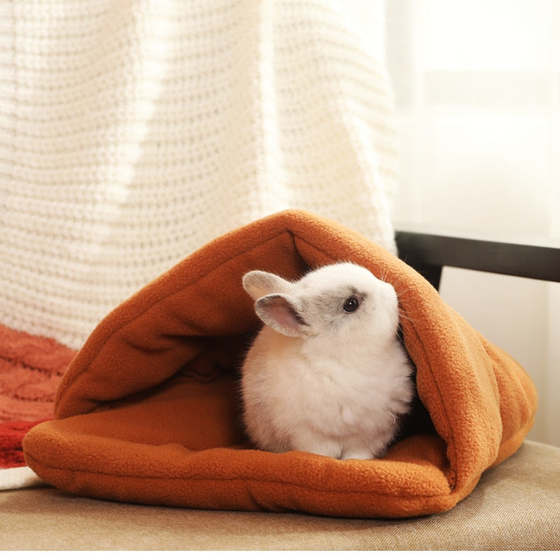 Soft Fleece Guinea Pig Bed Rabbit Hamsters Sleeping Bag Small Pets Cave Nest Bed Cushion Warm Slippers Pet House